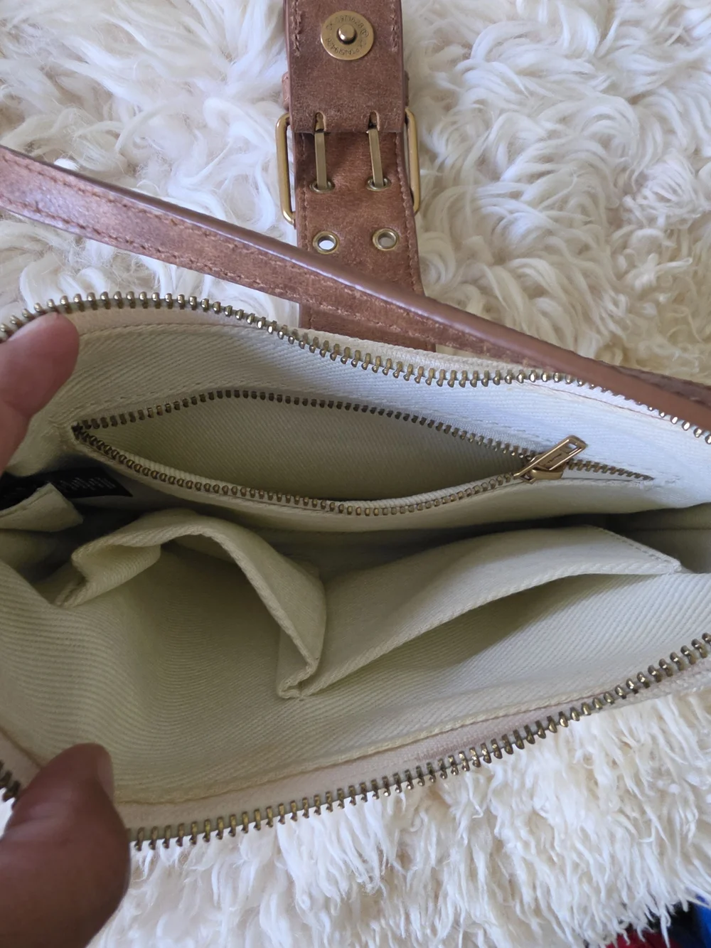 Brandy Melville Cream Canvas Shoulder Bag with Brown Leather Trim